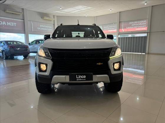 CHEVROLET S10 2.8 HIGH COUNTRY 4X4 CD 16V TURBO DIESEL 4P AUTOMÁTICO CHEVROLET S10 2.8 HIGH COUNTRY 4X4 CD 16V TURBO DIESEL 4P AUTOMÁTICO